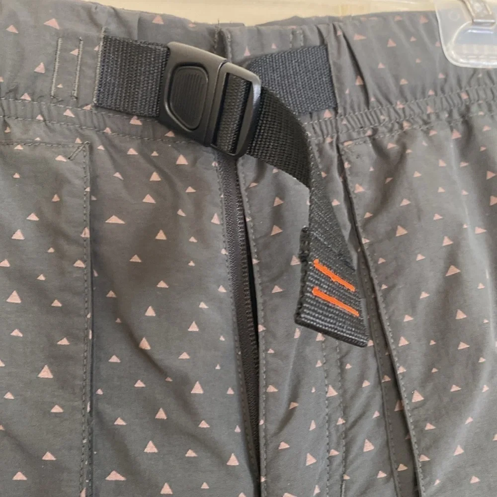 Howler Bros Pedernales packable shorts men’s Sz 33 EUC - Picture 2 of 6